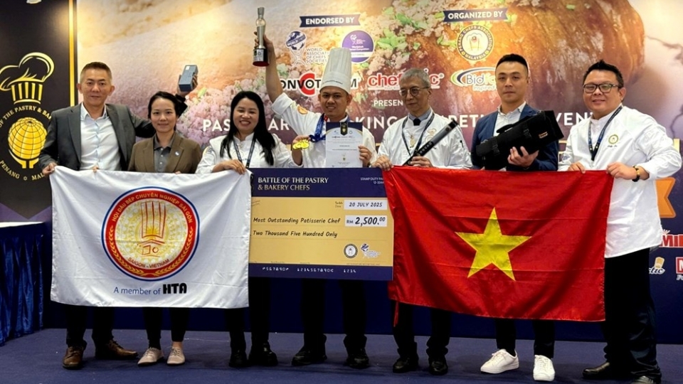 Vietnam wins Battle of Pastry & Bakery Chefs 2025 competition